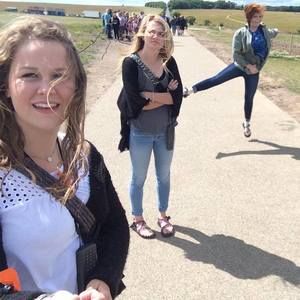 Meet your Posher, Emily